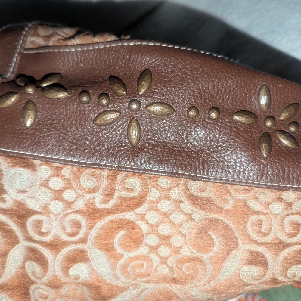 Isabella Fiore Brown Tote Bag with Vintage-Inspired Design Y2K - Picture 7 of 11